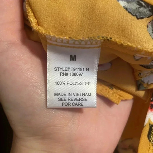 Alice Blue | blouse, EUC medium, like new. - Picture 10 of 11